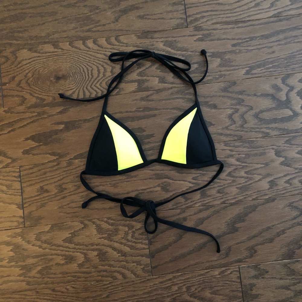Victoria’s Secret Black and Yellow Bikini Top